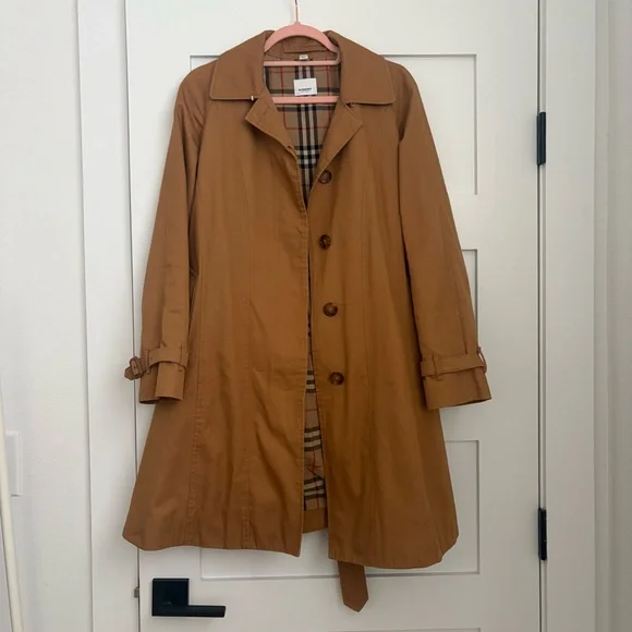 Burberry Sipson Gabardine Belted Trench - Picture 3 of 11